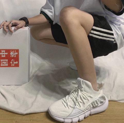 安踏篮球鞋500左右实战颜值高,颜值与实战并存的篮球鞋