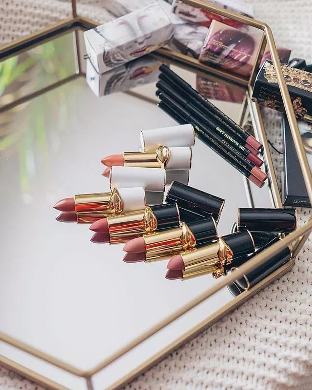 zara麋鹿包真假对比,zara经典配饰