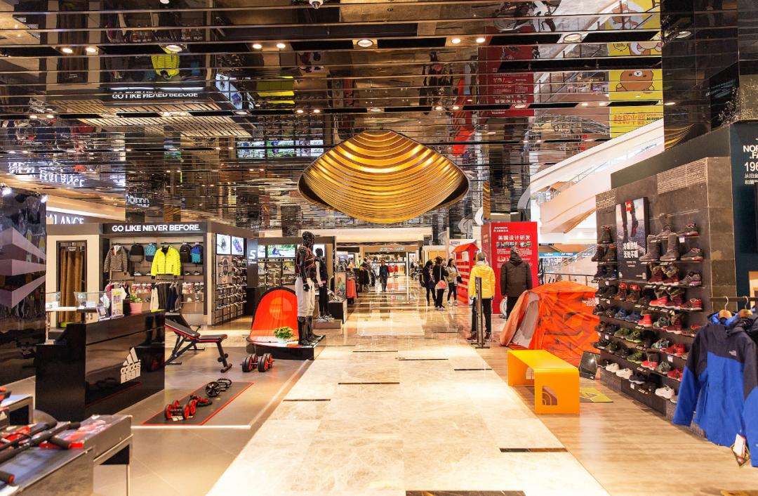 贵人鸟和安踏一个老板吗,安踏与贵人鸟质量