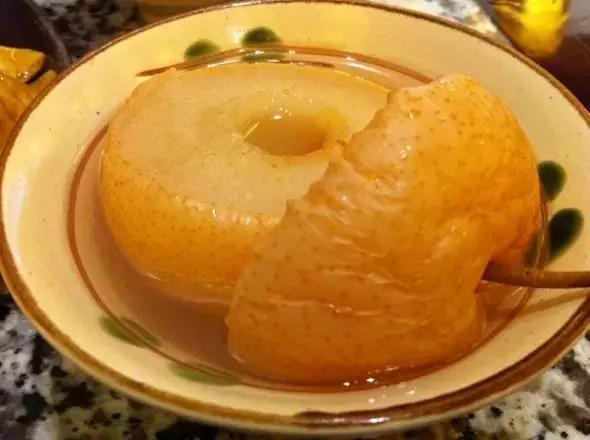 天津特色小吃被称为津门三绝 (天津风味小吃中的三绝之一)