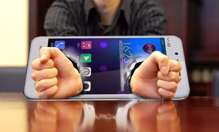 妈妈请别再沉迷手机,家长和孩子都爱玩手机怎么办