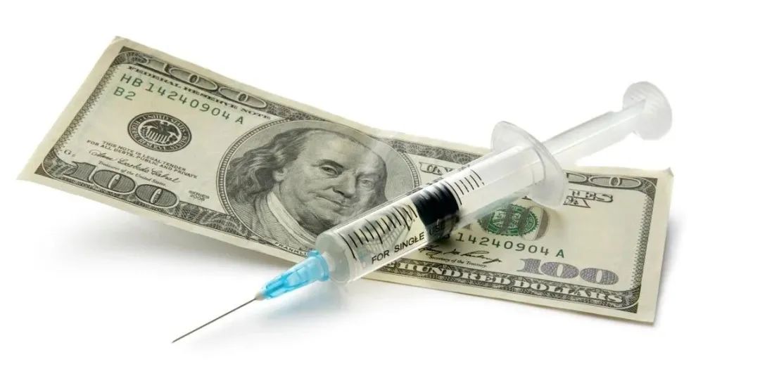 这些学校不强制接种,还送百万美金、苹果全家桶、学费全免…