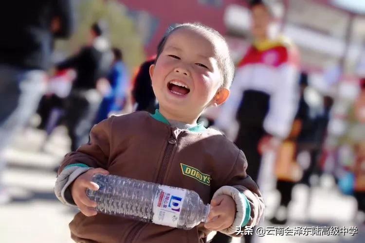 鍙堟槸鍒汉瀹剁殑瀛︽牎,鍙堟槸鍒汉瀹剁殑瀛╁瓙瀹屾暣瑙嗛