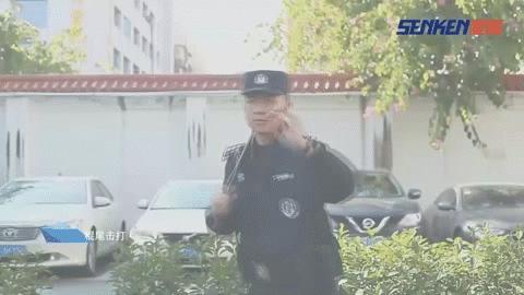 新式警用甩棍比老式结实吗,2019单警装备电棍