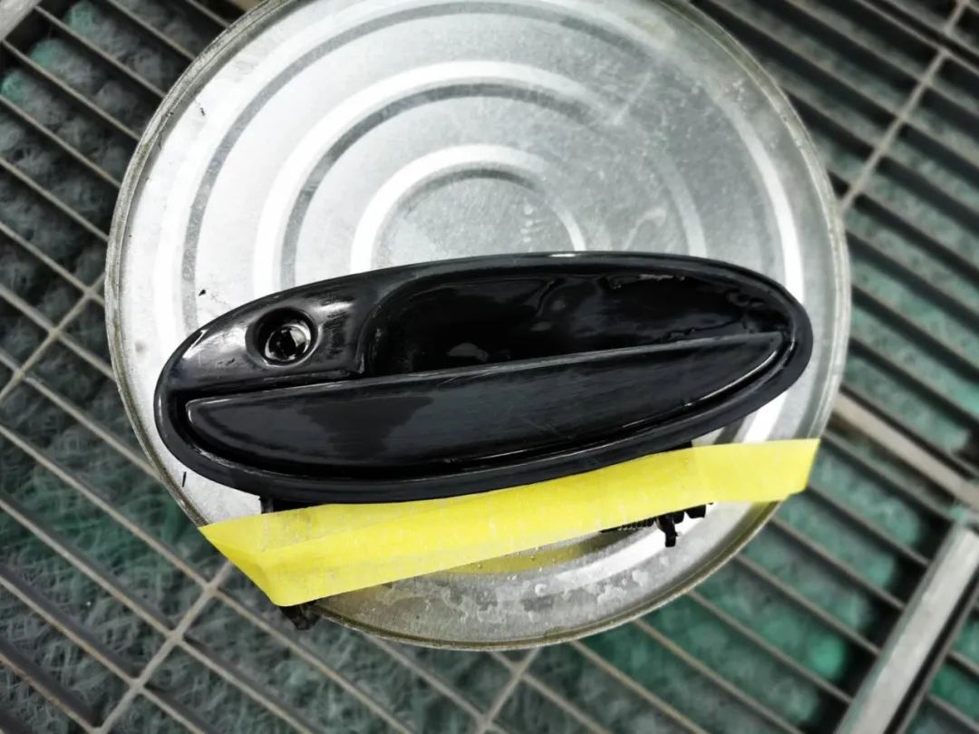 就这辆破君威，他们要花重金修复！还要弄成“阴阳脸”,2