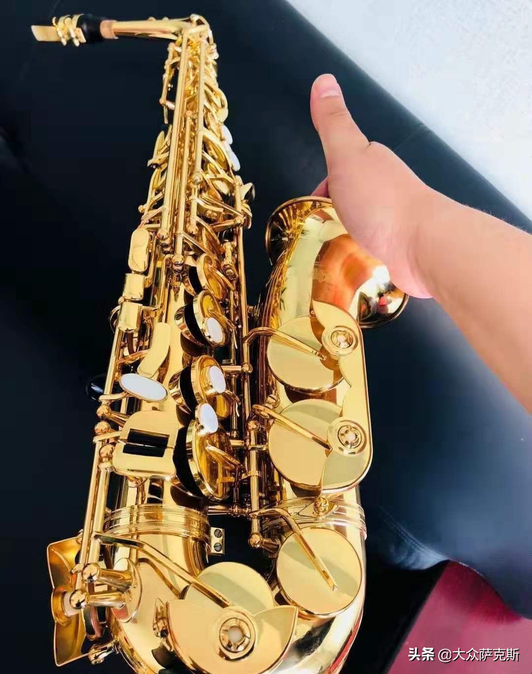 萨克斯上颤音下颤音练习方法,一直学不会音调怎么办