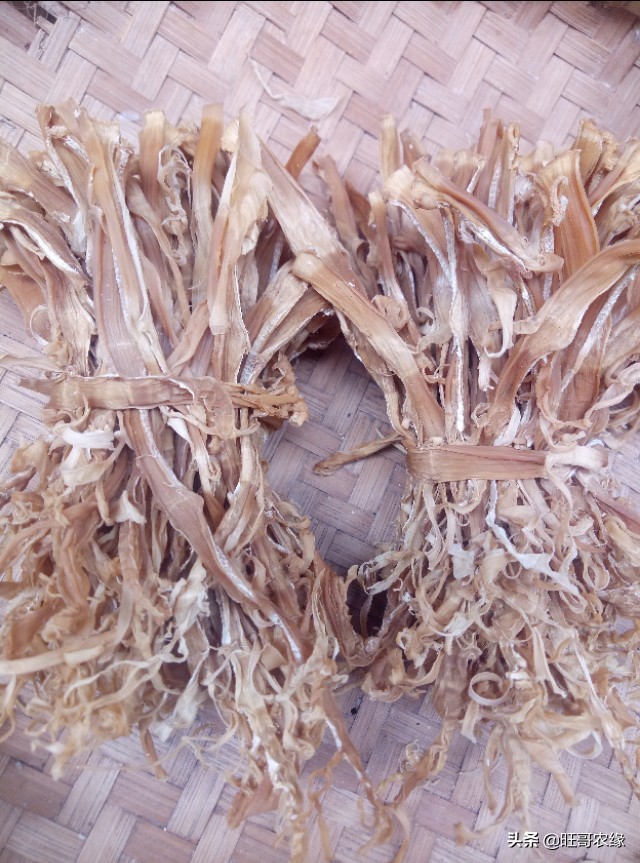 怎样制作竹笋干农村里自家不会坏,烤竹笋干的烤箱制作