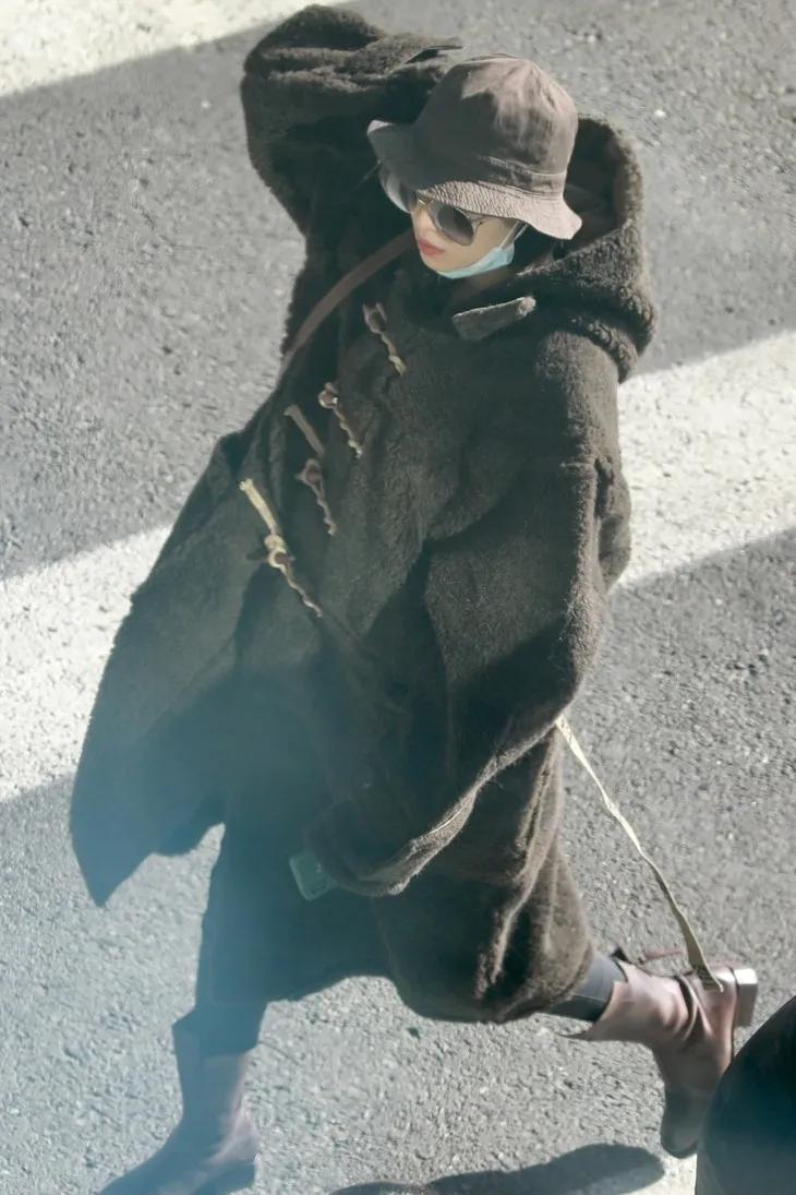 倪妮高马尾走秀,倪妮民国学生装