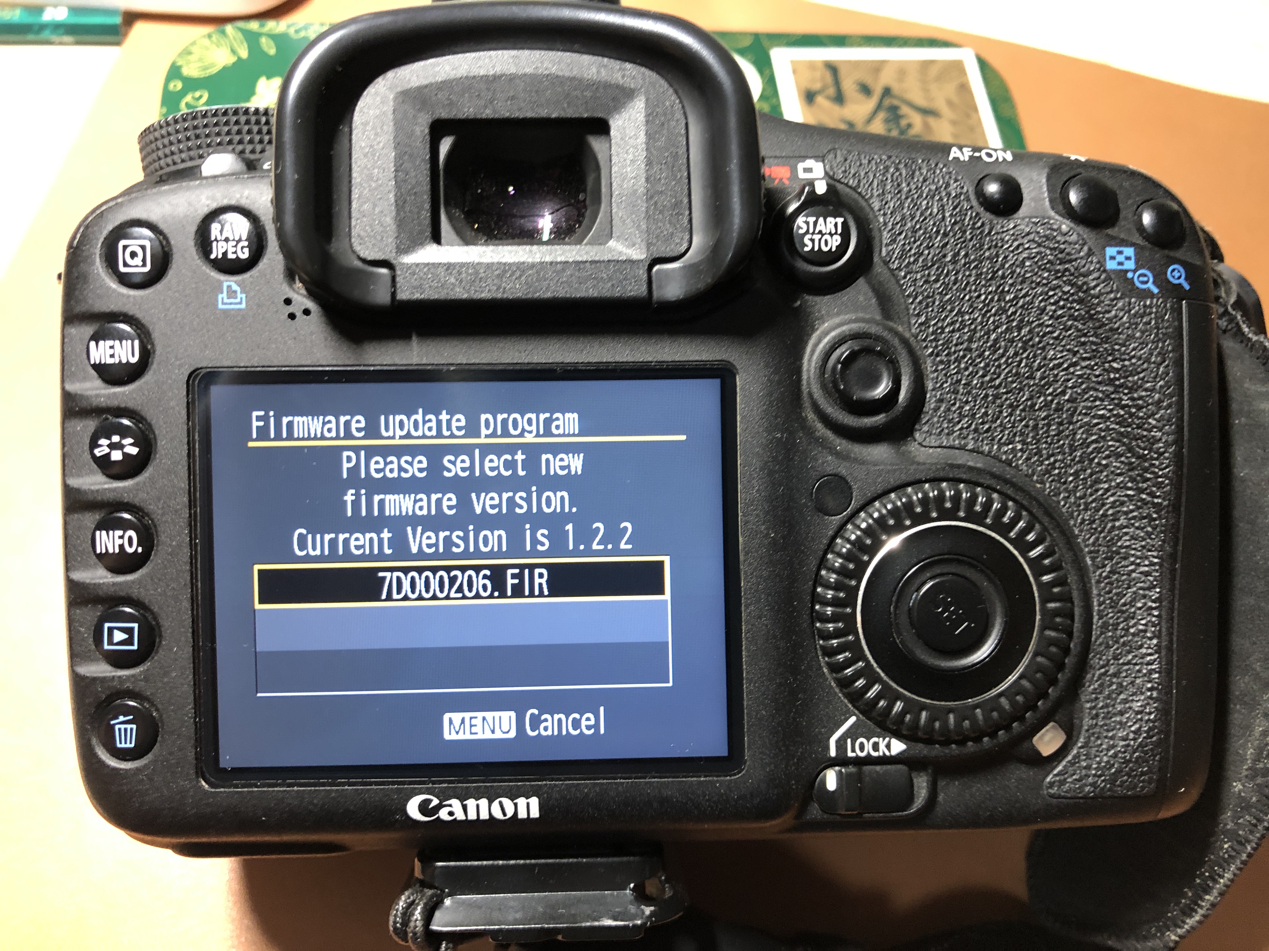 佳能eos7d升级版,老相机换新装