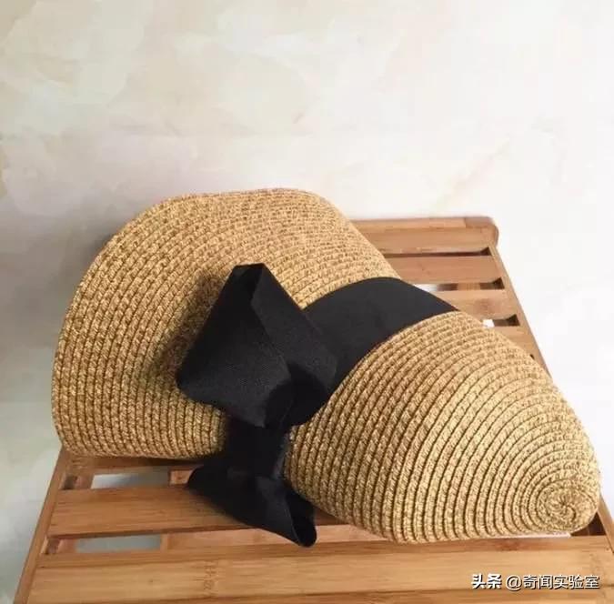 终于找到一款显脸小的草帽,最近流行的草帽前十款