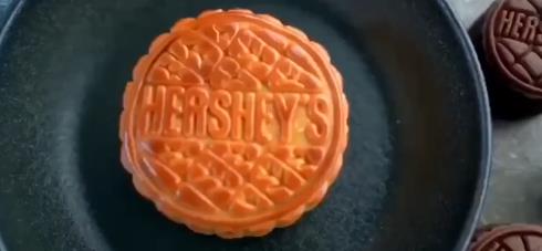 好时巧克力月饼,好时巧克力流心月饼