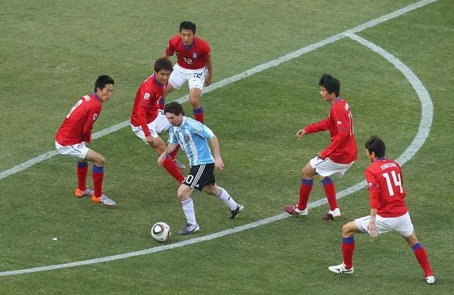 谨以此片献给所有热爱梅西的人,献给热爱足球的文字