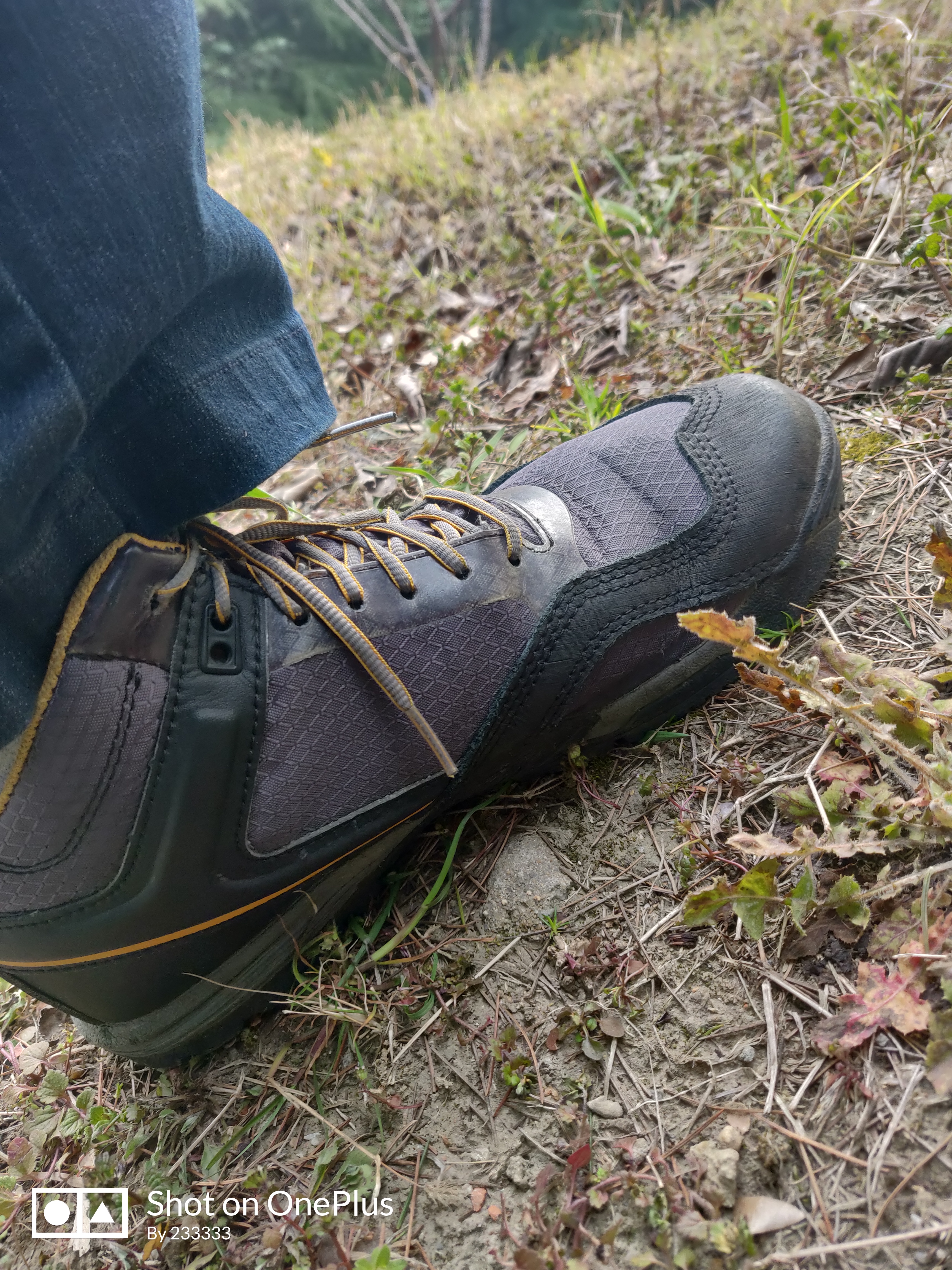 安德玛防水登山战术靴,okiy户外徒步登山战术靴