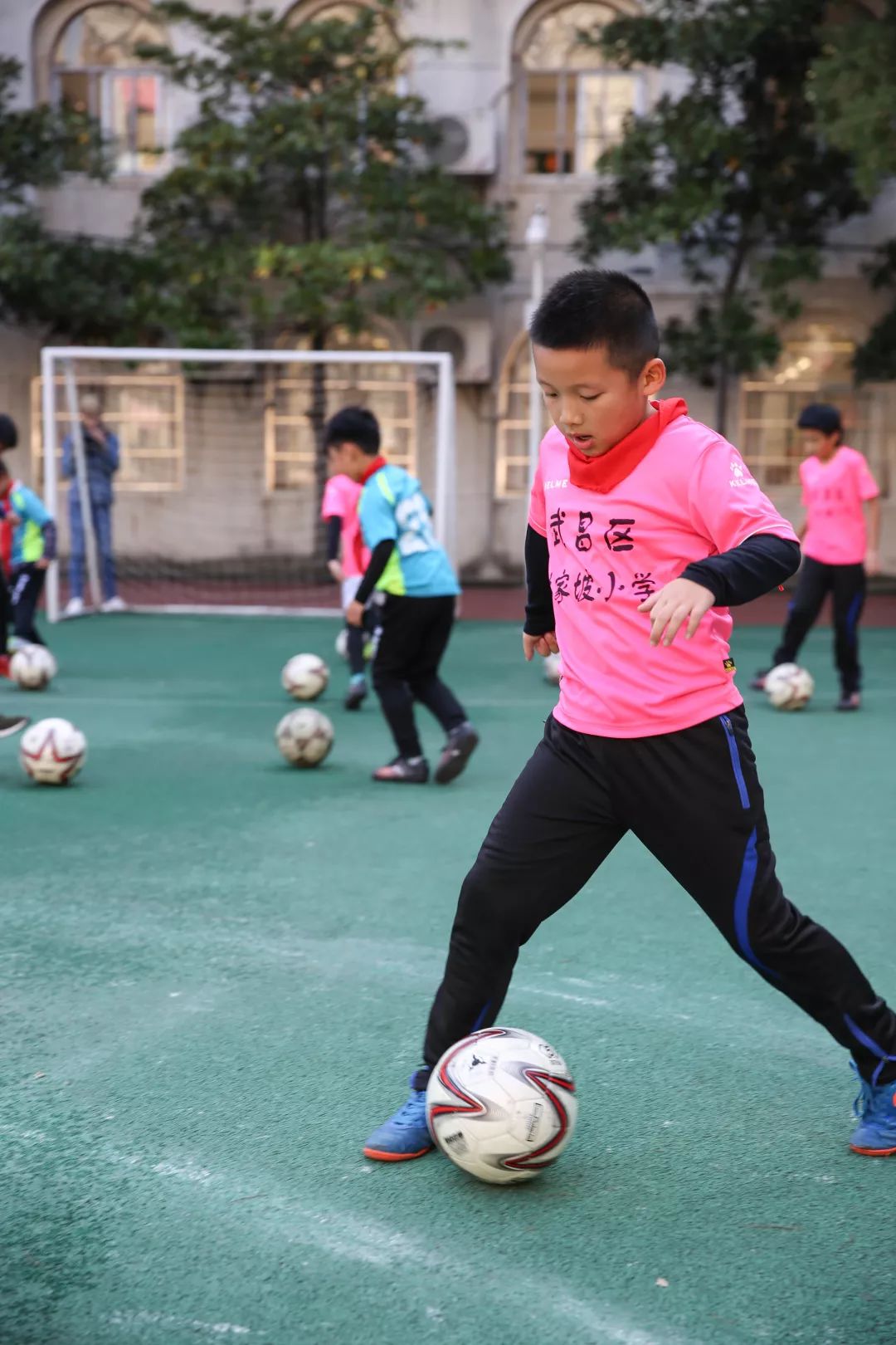 足球文化进校园,体育文化进校园