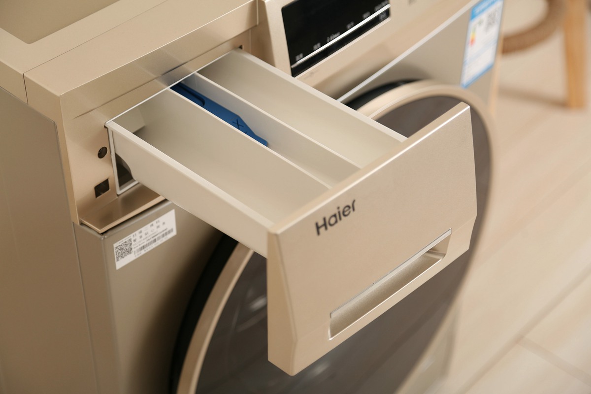 晒衣服不弄干水,晒衣服不脱水会怎么样