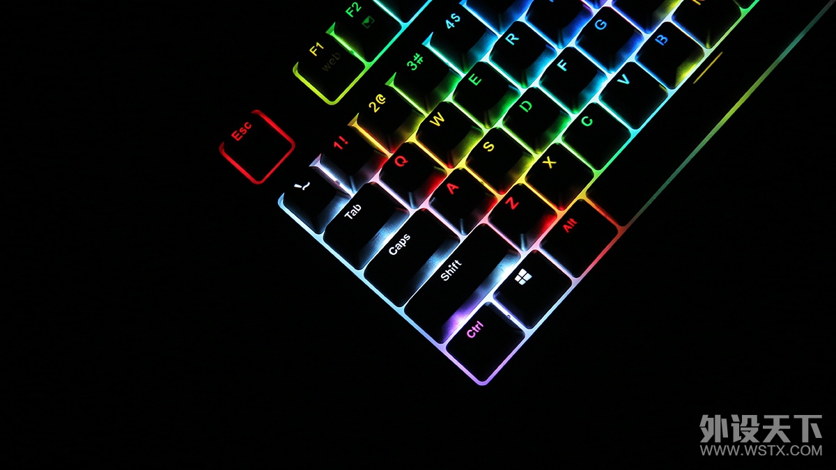 炫彩键盘和rgb键盘 (cherry键盘和静电容键盘哪个好)