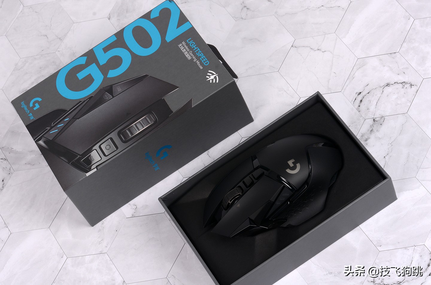 罗技g502lightspeed无线鼠标,打csgo鼠标dpi多少合适罗技g502