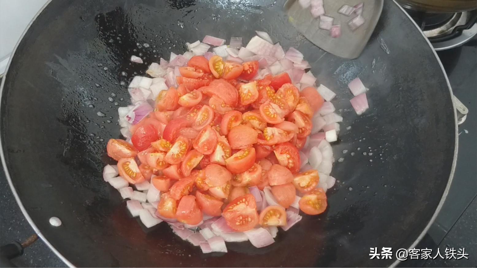 天冷了火锅怎样做好吃,怎么做火锅汤底在家简单好吃