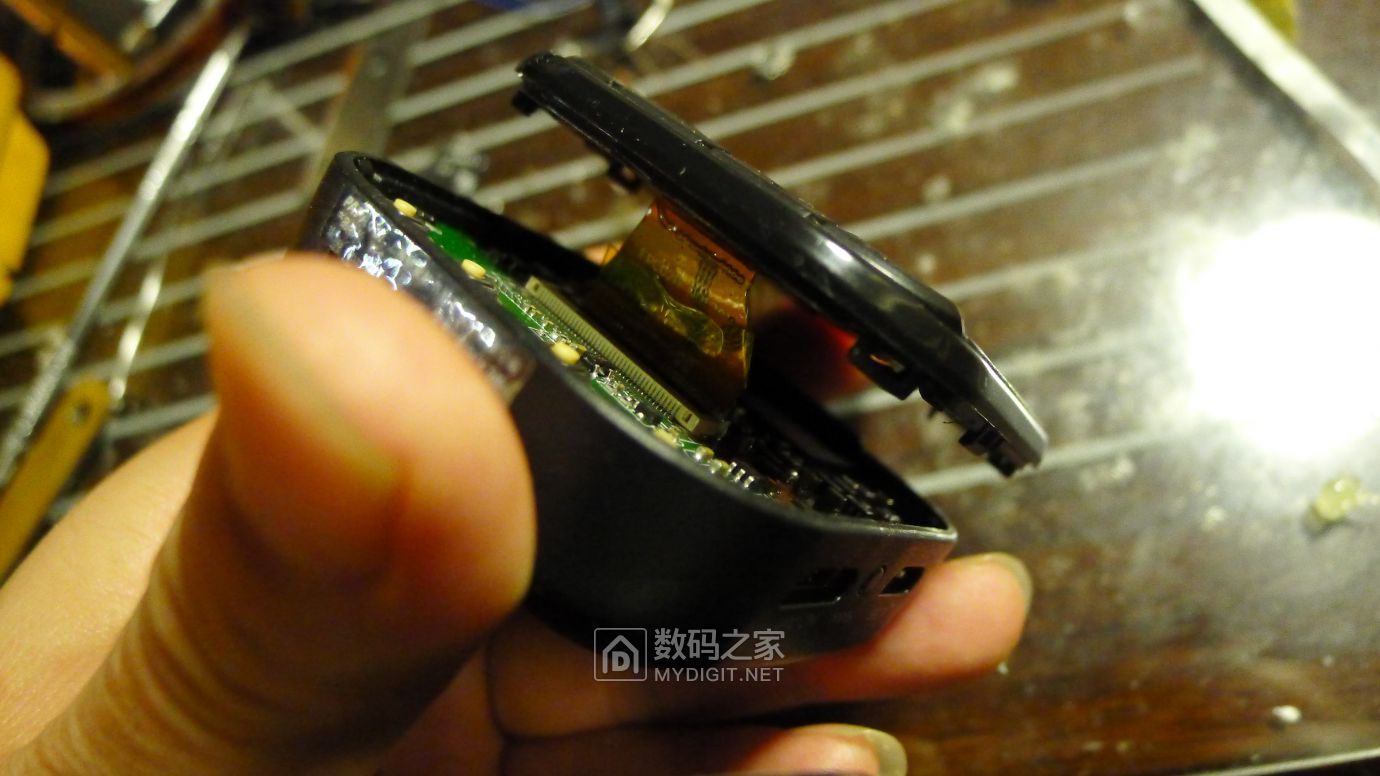 PAPAGO！GoSafe535行车记录仪拆解+电源接反故障维修