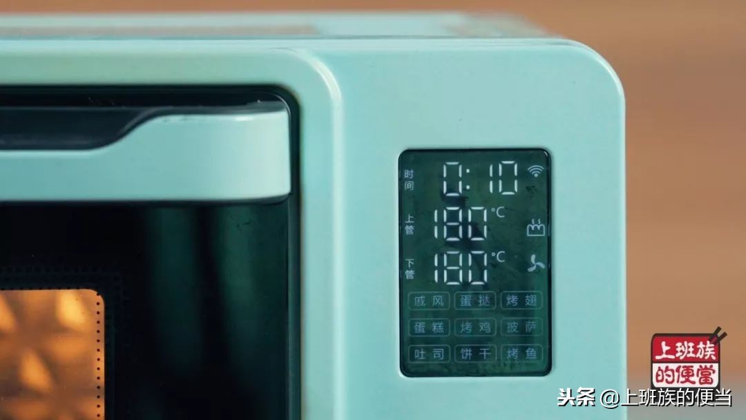 外焦里嫩的烤鸡怎么做,烤箱烤鸡怎么做到外焦里嫩