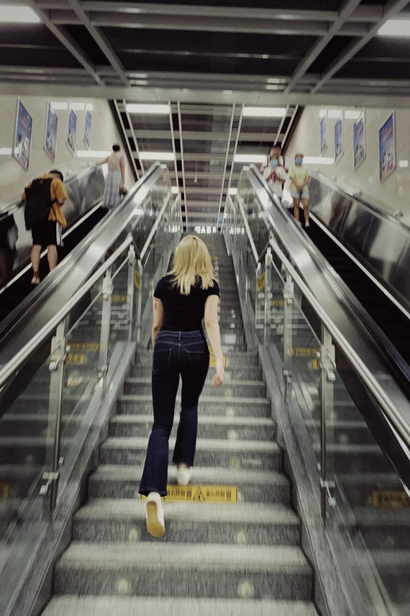 贵阳地铁也“看脸”？和WOW一起一探究竟