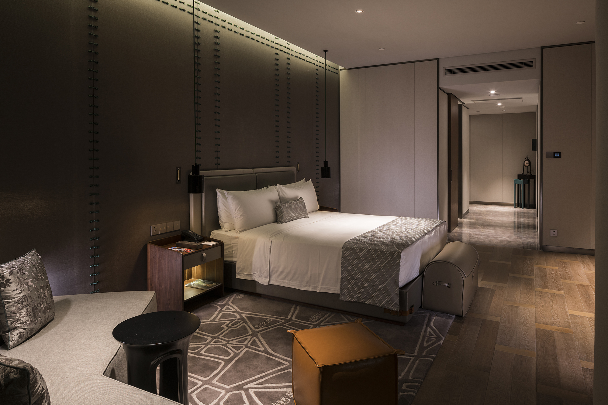 南京金鹰酒店属于国内品牌吗,南京金鹰国际酒店设施设备