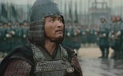 曹操错斩蔡瑁张允回到三国,曹操中了周瑜之计误斩了蔡瑁和谁