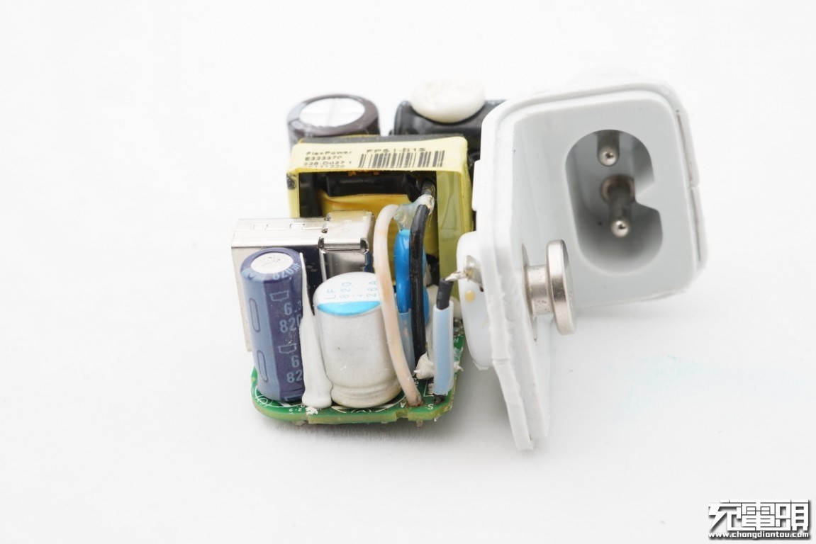 拆解苹果原装pd充电器,拆解苹果笔记本充电器