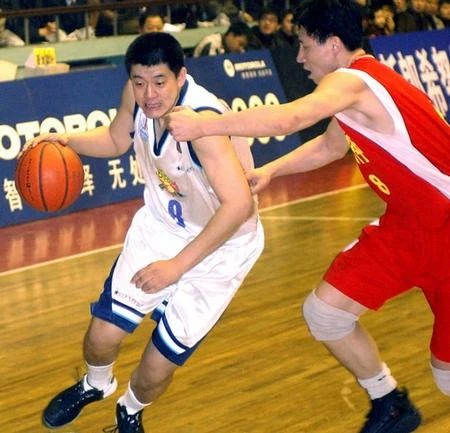 张卫平篮球集锦,张卫平为什么告别篮球