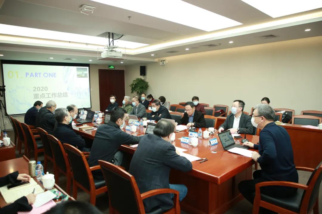 走过极不平凡的路,走过极不平凡的七年