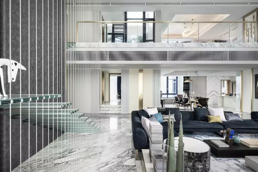 深圳1.5个亿的房子,深圳600万左右的楼顶复式