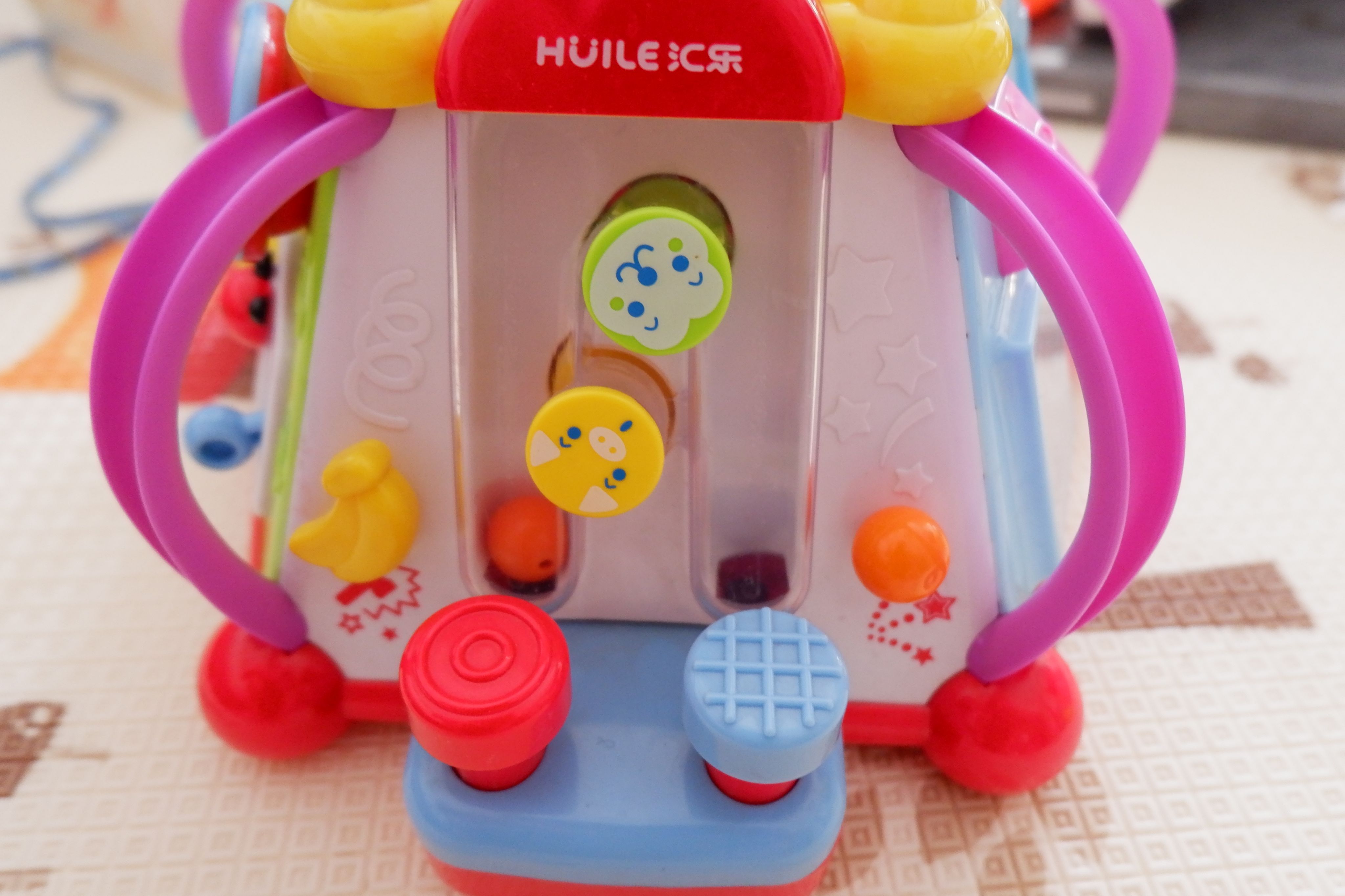 娃一直很爱玩的玩具-汇乐玩具快乐小天地体验分享