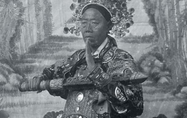 李莲英是怎样死的,李莲英哪年死的