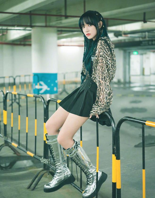 靴子这样穿再贵也显丑,避开3个误区,长靴也能轻松穿出气场了