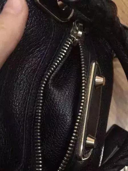 巴黎世家机车包minicity配件,巴黎世家机车包怎么保养