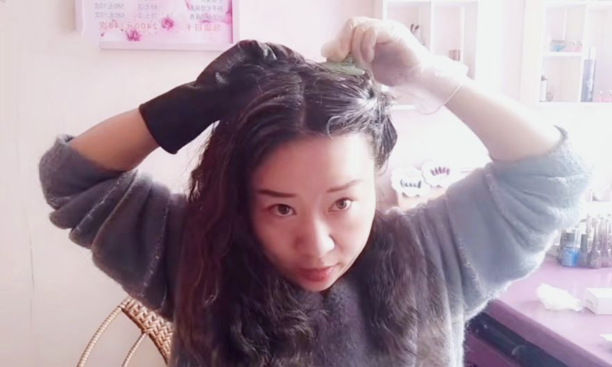 在家给别人染发的正确方法和技巧,染发指导自己在家染发