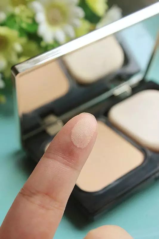 散粉粉饼傻傻分不清你用对了吗,蜜粉散粉区别真假