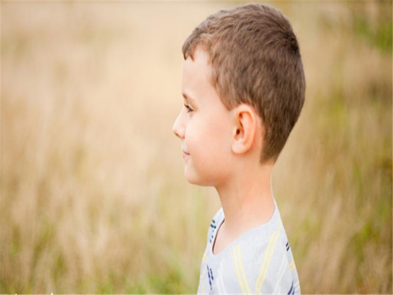 与o型血的人生孩子会是什么血型,o型血的人生出来的小孩聪明吗