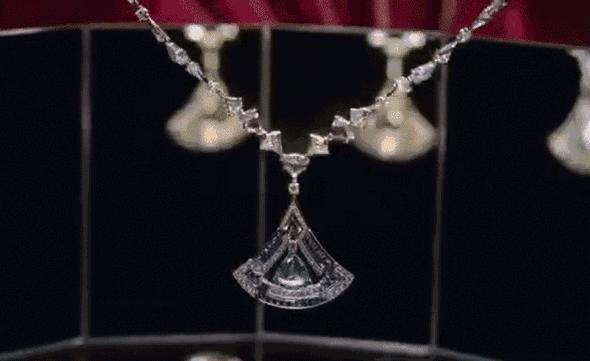 大牌珠宝哪款保值,如果要买玉买什么最好