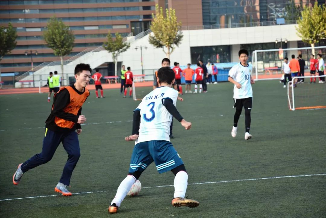 西安中学足球班赛,西安市学生足球联赛比赛