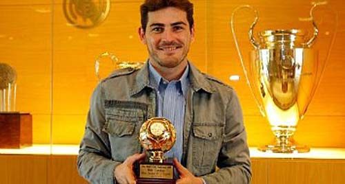 卡西利亚斯世界第一门将,一代门神圣卡西