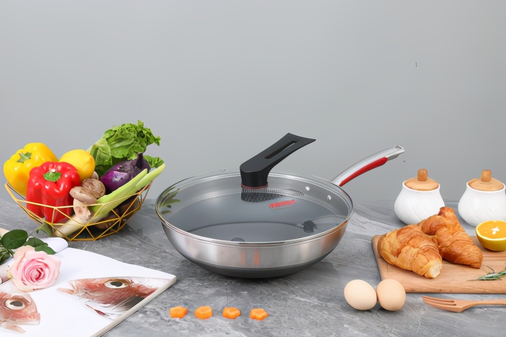 康巴赫：工匠精神打磨健康锅具创新驱动深挖品牌潜力