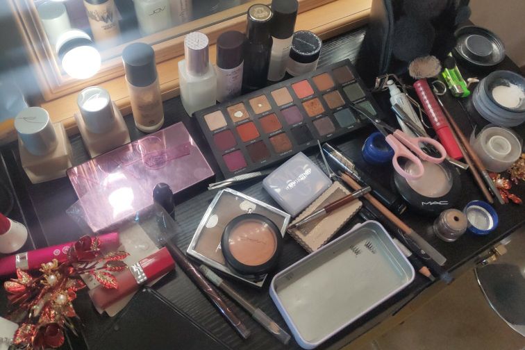 新娘妆化妆师推荐的化妆品,化妆师给新娘化妆用什么化妆品