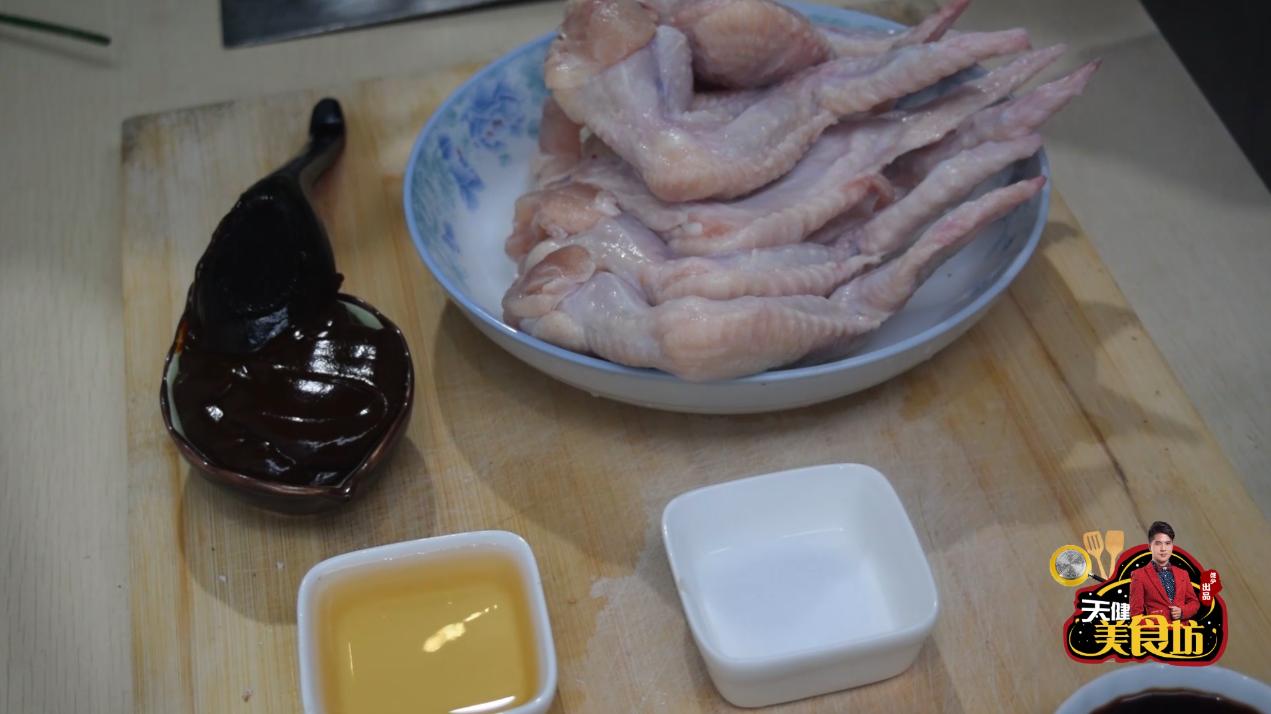 烤箱烤鸡翅中的简单做法,烤箱烤鸡翅详细做法