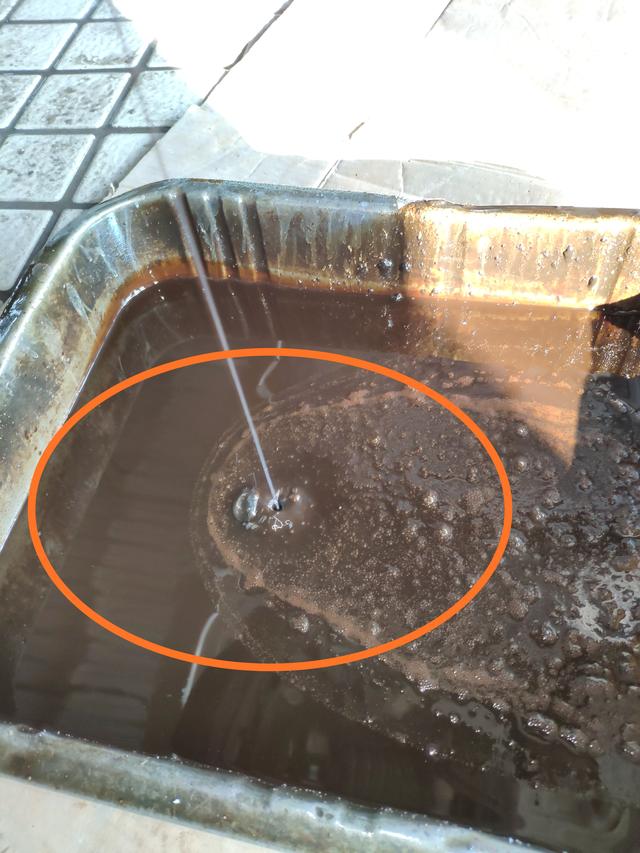 起亚狮跑暖气小水箱堵了咋办,起亚狮跑水箱炸裂