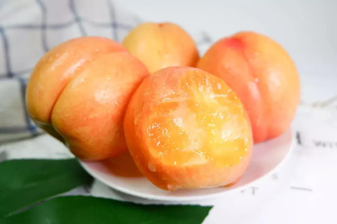 不是仙桃，胜似仙桃！甜、香、鲜的桃界新宠，老人小孩超爱吃