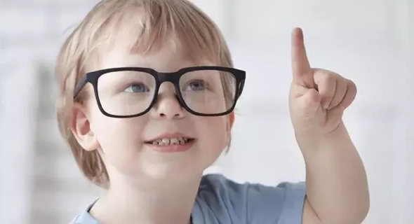 视光师王书贞｜|斜视术后眼又斜，竟是这些原因