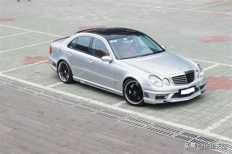 请问奔驰e280的详细资料,奔驰e280是操控还是舒适