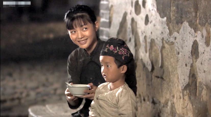 等郎妹悲剧的一生，真实还原当年湘西传统婚俗，剧情片