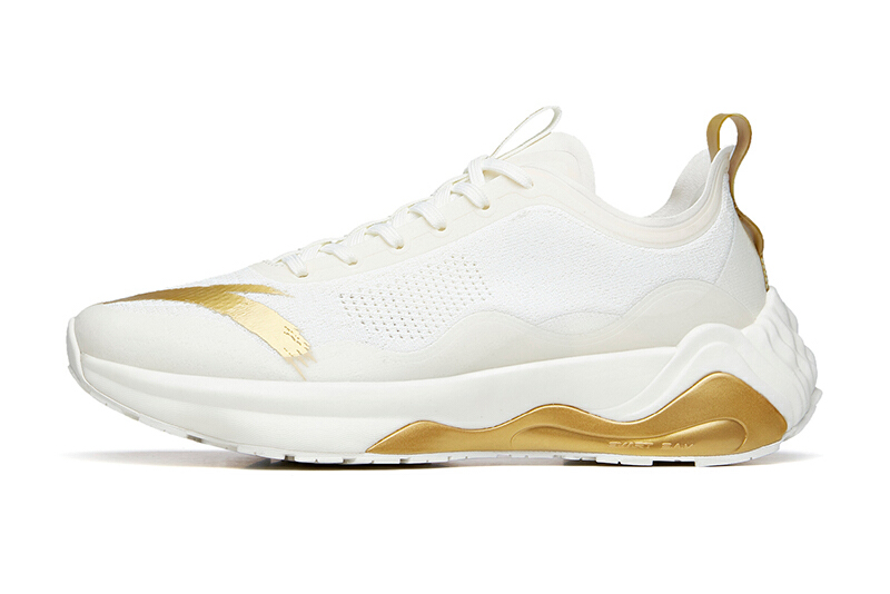 金色战靴王濛,高颜值金色足球鞋